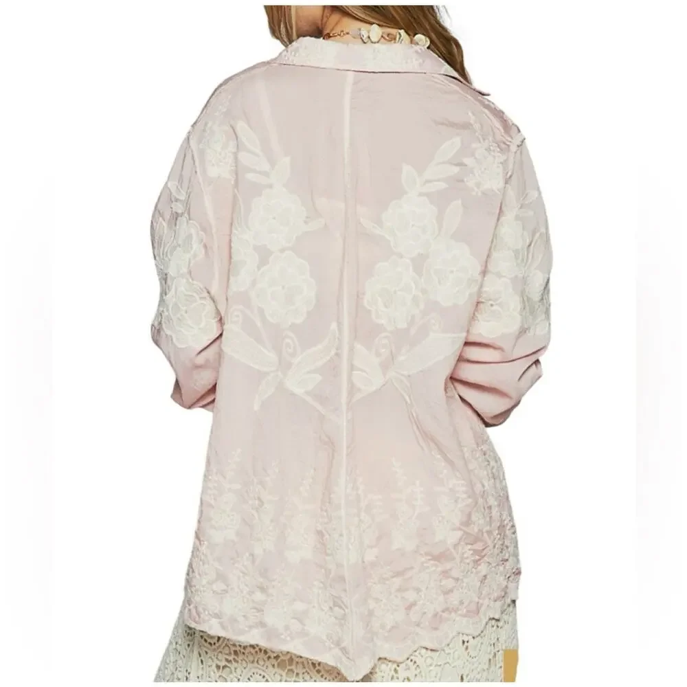 K188 POL Women’s Blush Pink Floral Lace Long Sleeve Button Blouse/Shacket NWT - Picture 2 of 3
